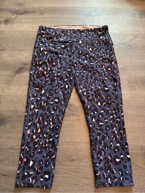 Marika sport leopard print leggings